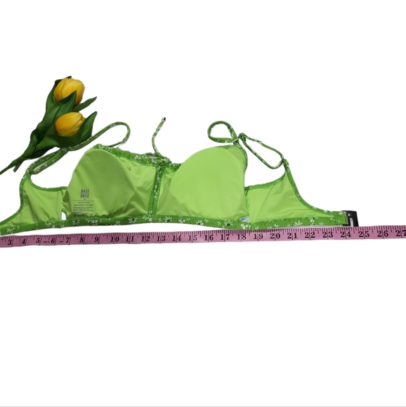 Perry Shirred Bikini Top Floral in Gren - Picture 12 of 13